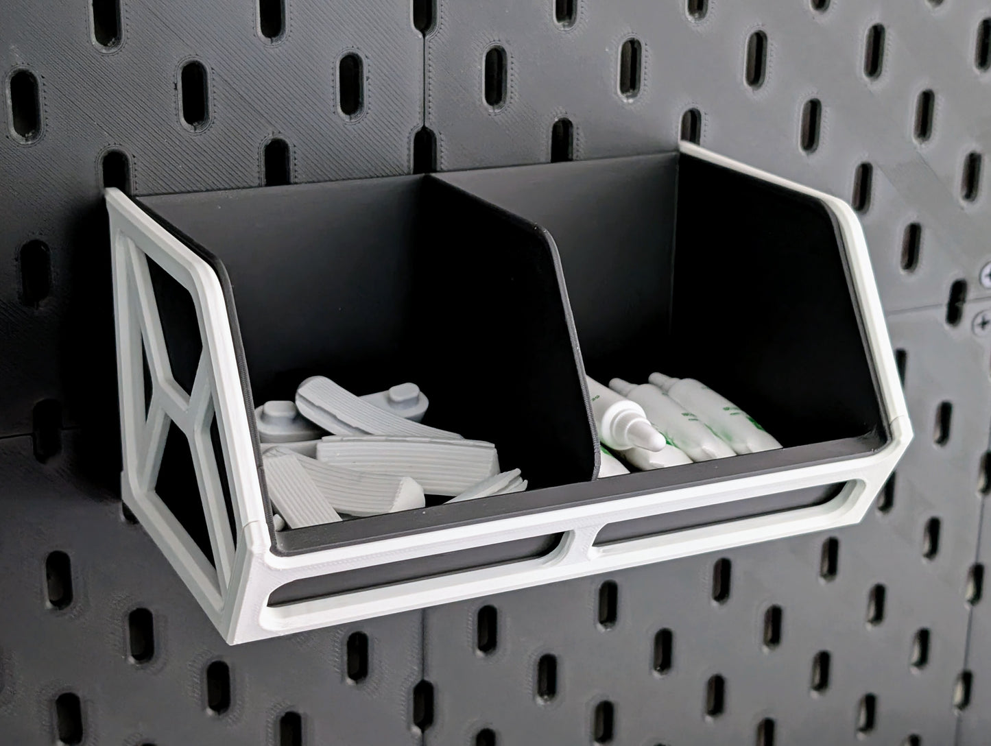 SKADIS Pegboard Storage Bin – Wall Mounted Space-Saving Organizer for Desk & Workshop