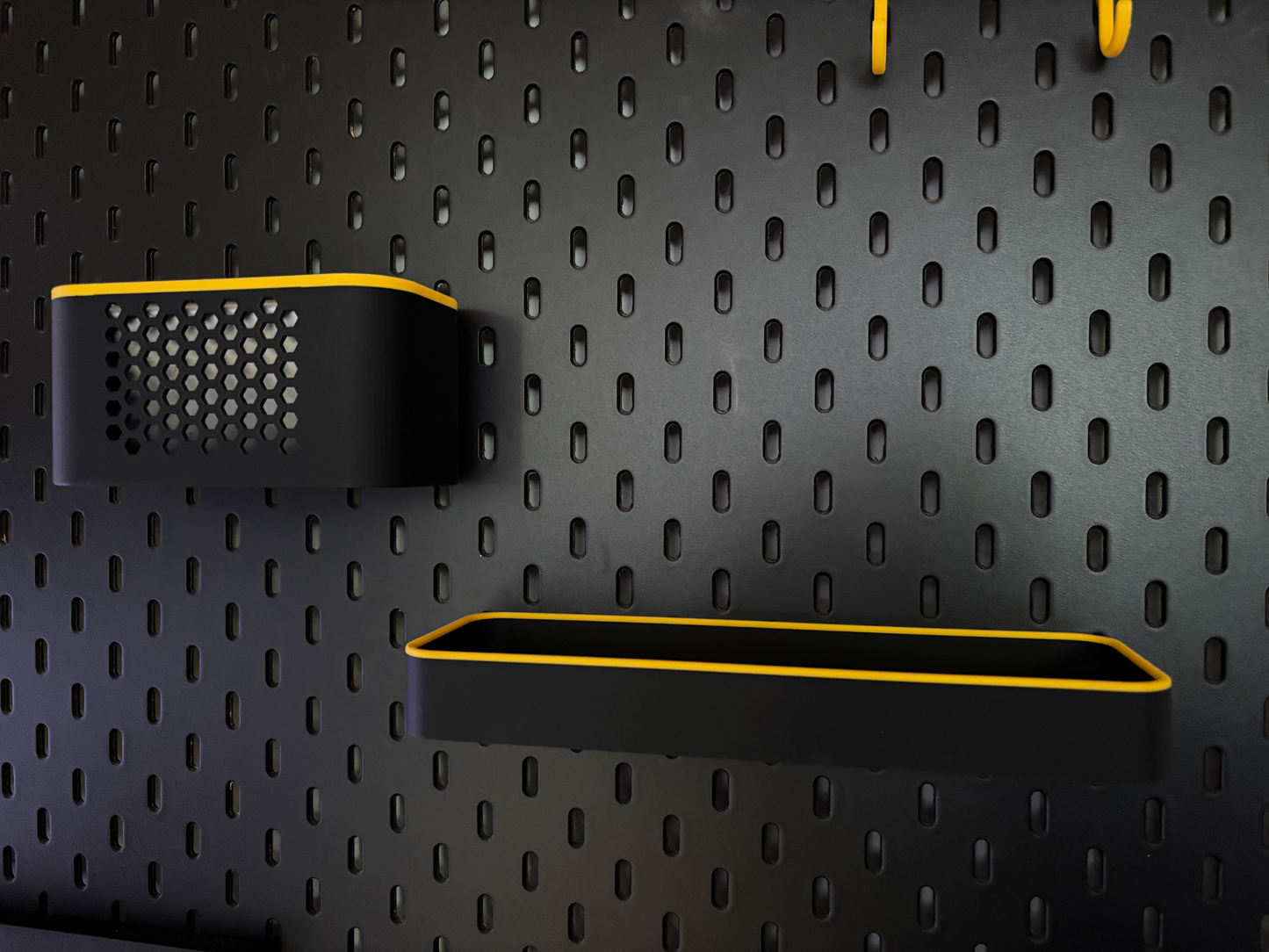 Container Add-on for SKADIS Pegboard